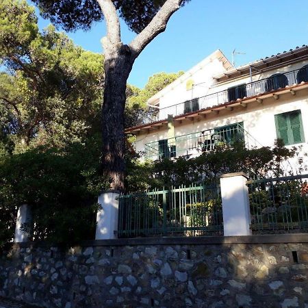 Apartamento Casa Al Mare Livorno Quercianella Exterior foto