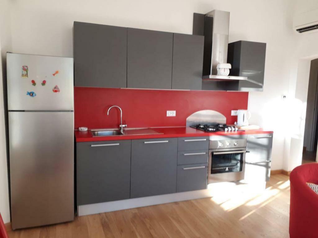 Apartamento Casa Al Mare Livorno Quercianella Exterior foto